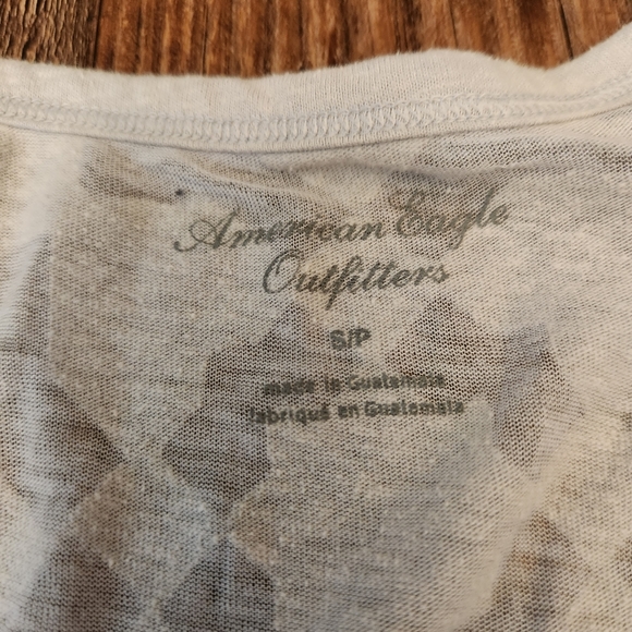 American Eagle Tank Top - Picture 2 of 5